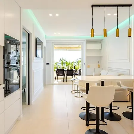Apartment Croisette Luxe Avec Terrasse & Vue *